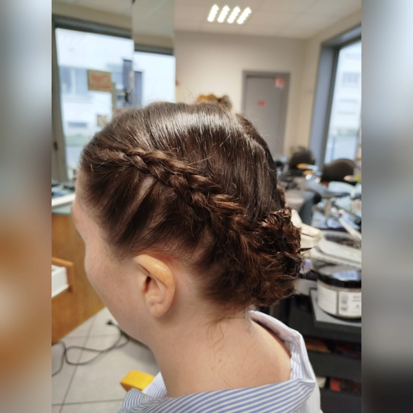 Coiffure réalisée au salon Actuel Coiff