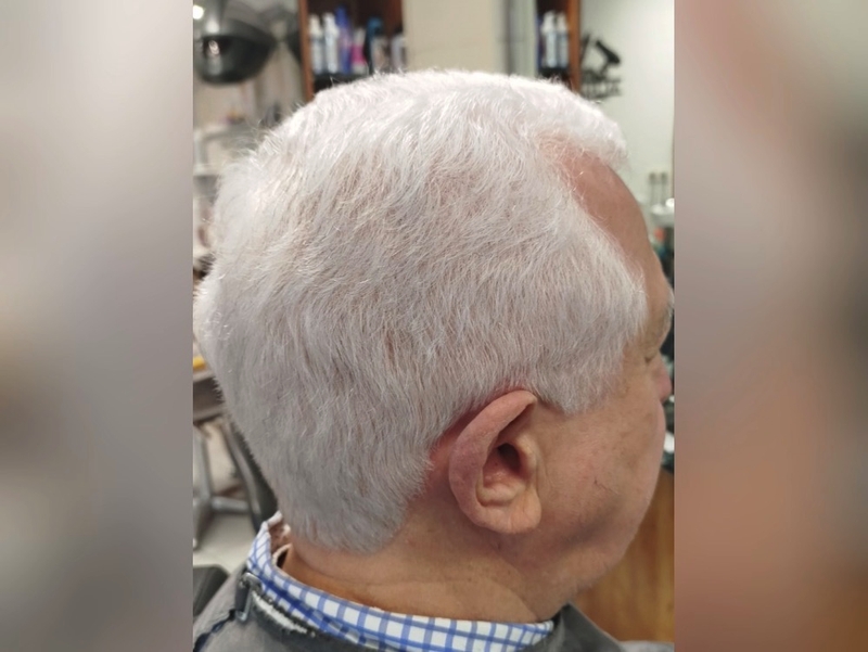 Coupe de cheveux au salon Actuel Coiff